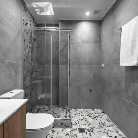 דירה Penthouse Apartments, The Luxury