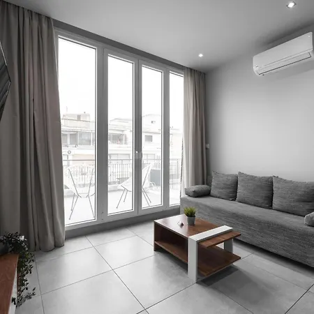 דירה Penthouse Apartments, The Luxury