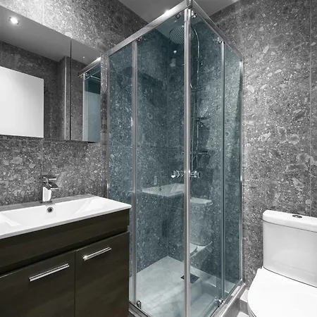דירה Penthouse Apartments, The Luxury *