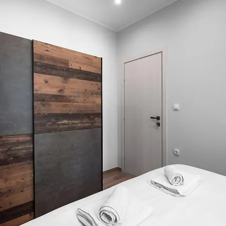 Penthouse Apartments, The Luxury סלוניקי